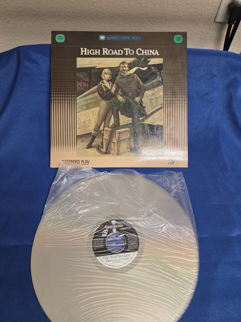 High Road To China Laserdisc 11309LV LD Laser Disc Tom Selleck Bess Armstrong